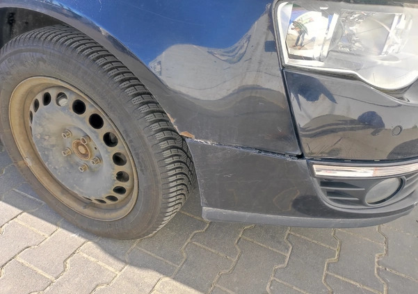Volkswagen Passat cena 10000 przebieg: 283330, rok produkcji 2005 z Przecław małe 29